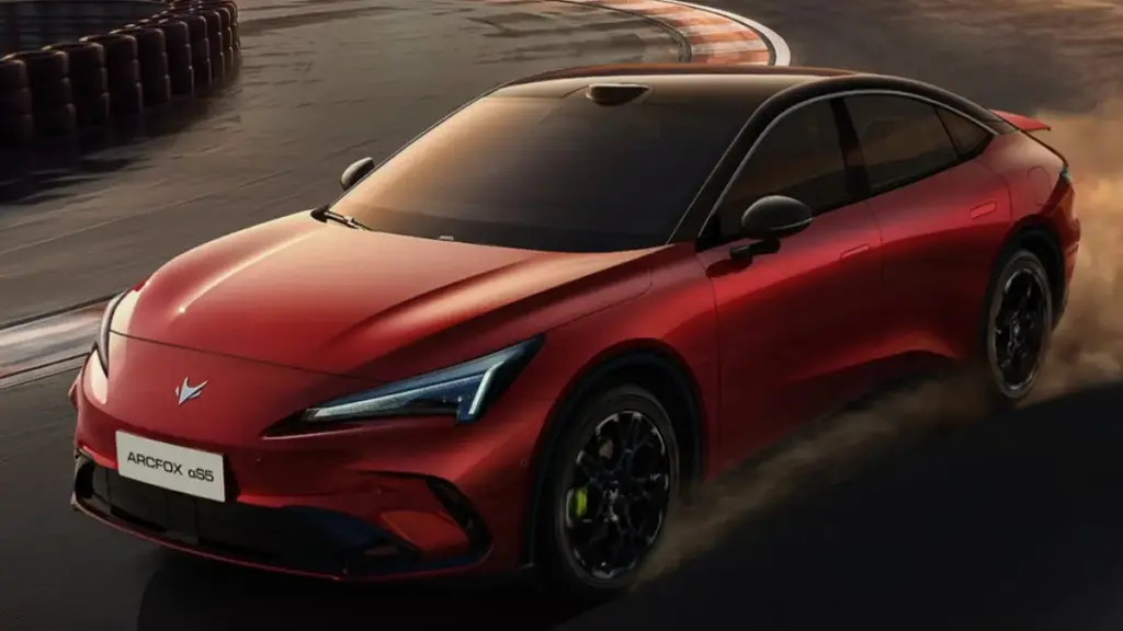 Arcfox відкрив передпродажі електричного седана Alpha S5 на 2027 рік