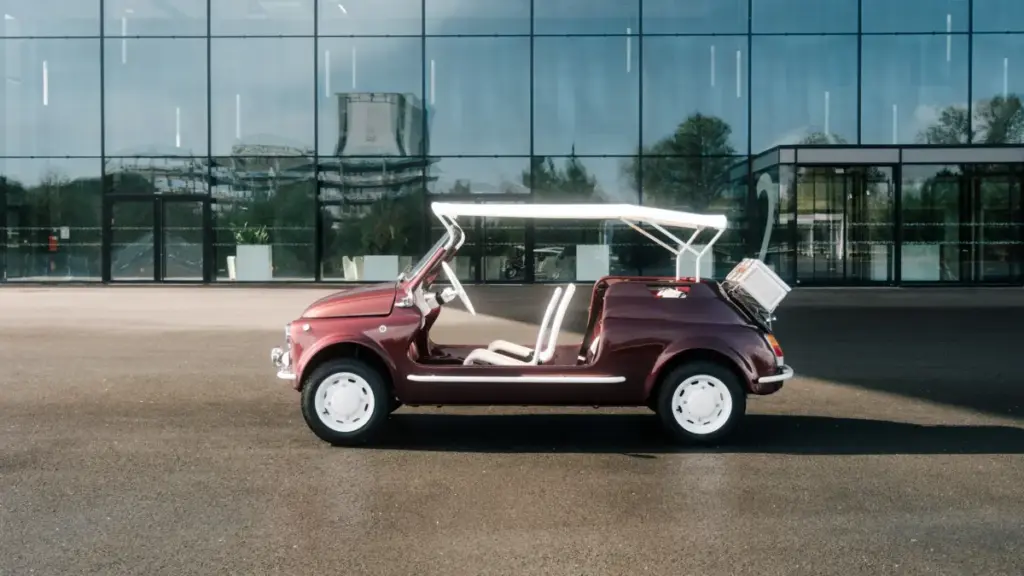 Ательє Garage Italia представило подовжену електричну версію Fiat 500 Spiaggina M