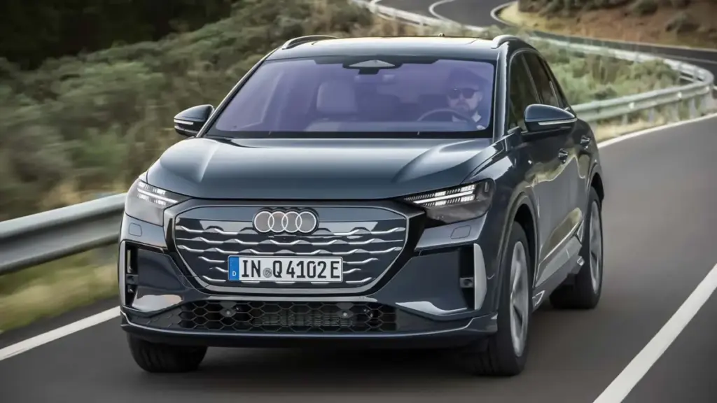 Audi відкликає 9048 кросоверів Q4 e-tron через ризик займання батареї