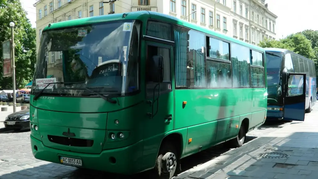 Автопарк Львівщини поповнили новими автобусами європейських марок