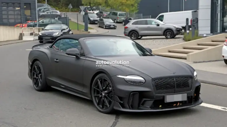 Bentley готує хардкорний кабріолет Supersports з двигуном V8