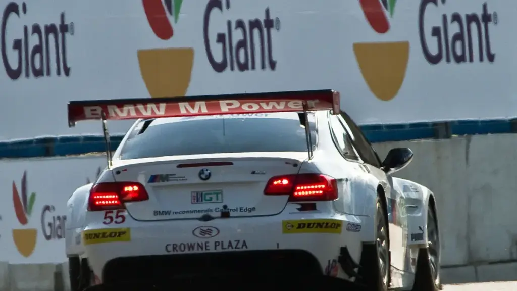 BMW готує нове покоління бензинового M3 з рядним двигуном