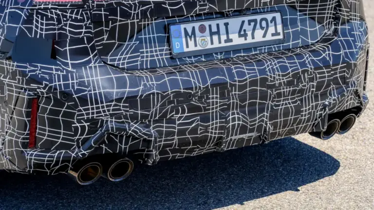 BMW готує нове покоління бензинового M3 з рядним двигуном
