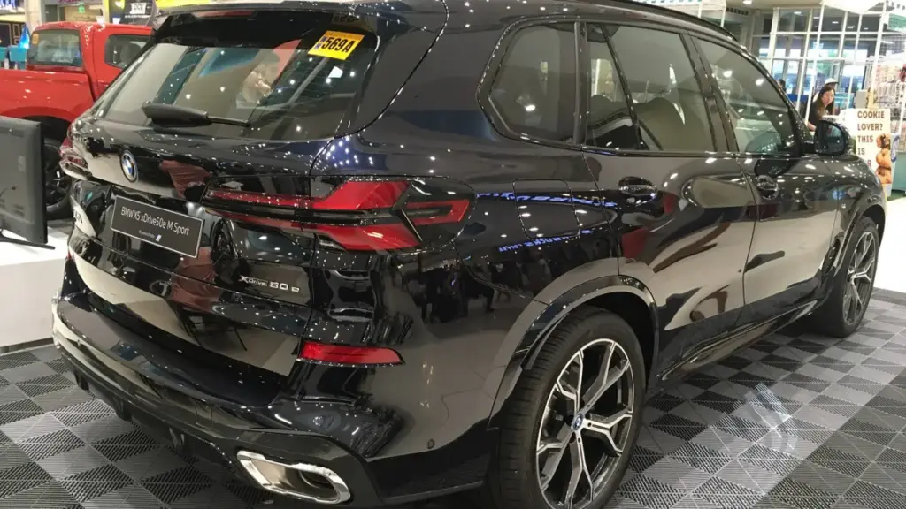 BMW iX5 отримає збільшений запас ходу перед виходом на ринок