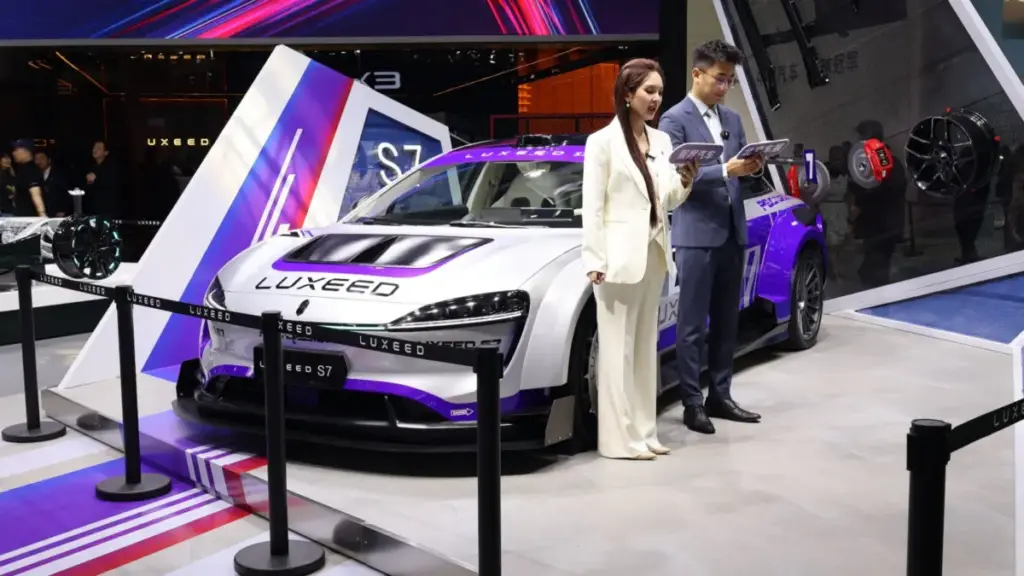 Бренд Luxeed від Chery та Huawei отримає незалежну ліцензію та готується до IPO