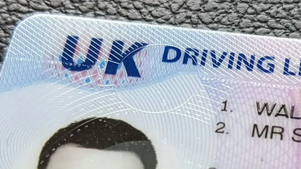 Британська DVLA залучить штучний інтелект для покращення своїх послуг