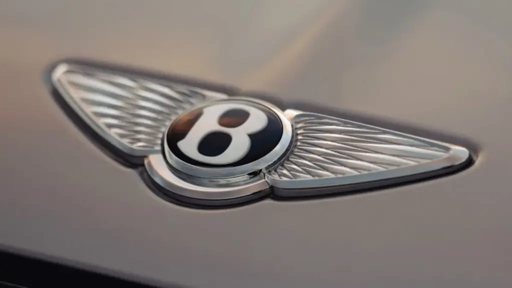 Британський характер Bentley: як німецький концерн зберіг легенду