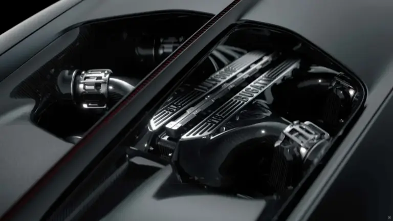 Bugatti розглядає можливість створення гіперкара з механічною коробкою передач