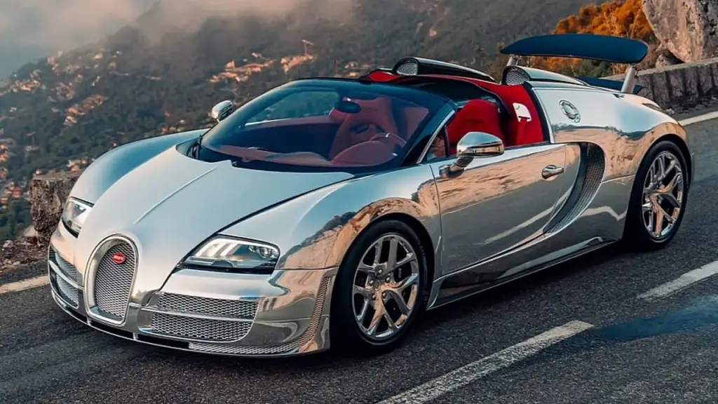 Bugatti відновила унікальний Veyron Grand Sport Vitesse з алюмінієвим кузовом