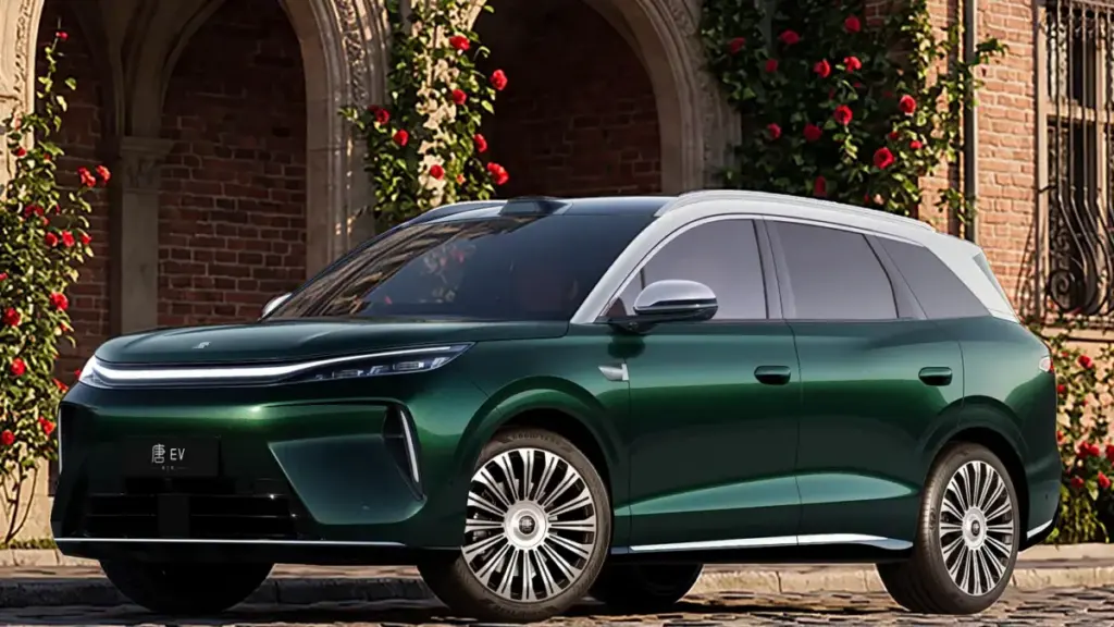 BYD анонсувала інтерфейс Giant Screen для третього покоління Tang EV