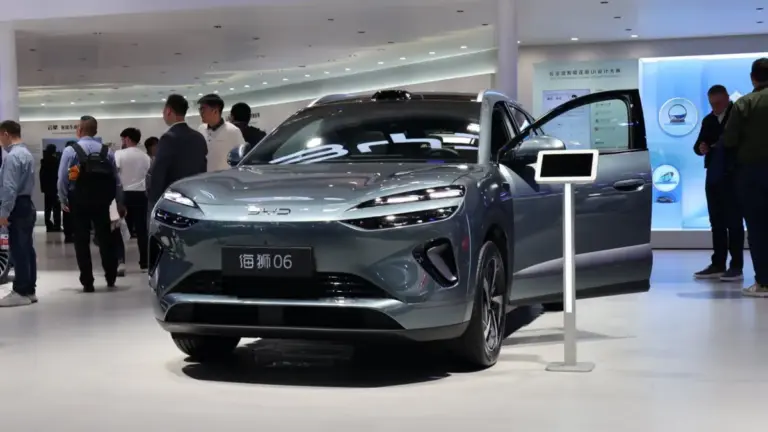 BYD обрала партнера для локального збирання електромобілів у Малайзії