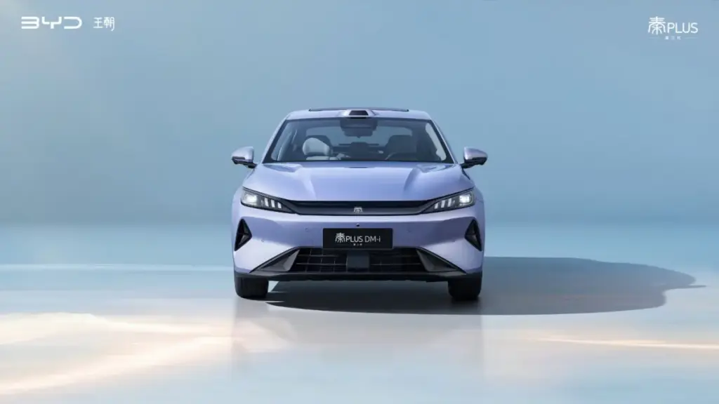 BYD показала дизайн третього покоління сімейного седана Qin Plus