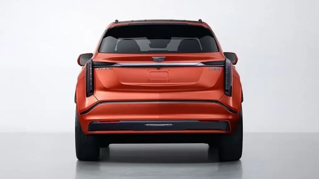 Cadillac презентував новий гібридний кросовер XT5 PHEV для ринку Китаю
