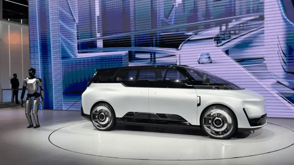 Caocao Mobility випустила перший прототип роботаксі Eva Cab за підтримки Geely