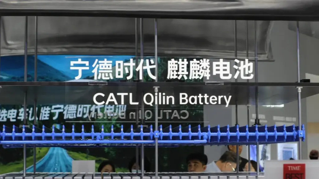CATL та BYD утримують лідерство на ринку акумуляторів у Китаї