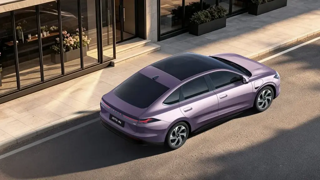 FAW-Volkswagen випустив перший електромобіль бренду — седан Jetta M6