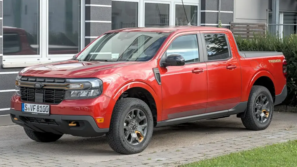 Ford випустить заводський пакет SV300T для пікапа Maverick