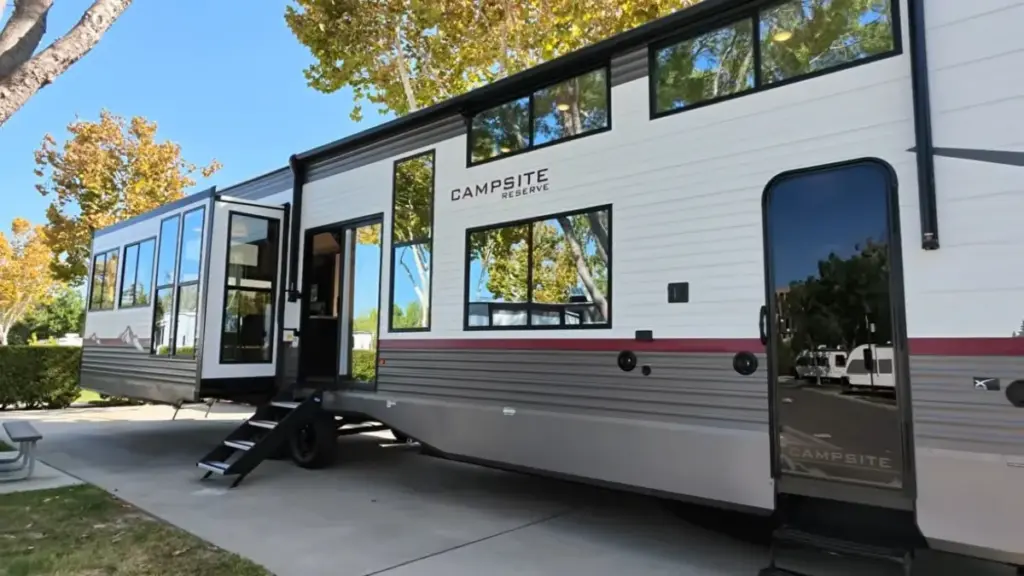 Forest River презентувала кемпер Campsite Reserve 39JD вартістю понад $71 000