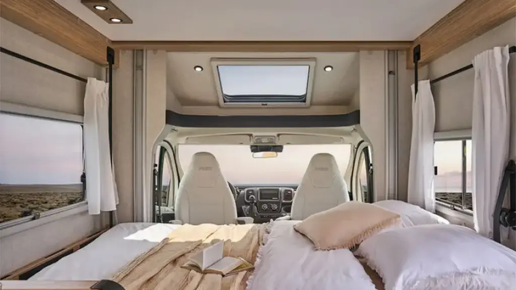 Французький дім на колесах Pilote P690D отримав версію 2027 року