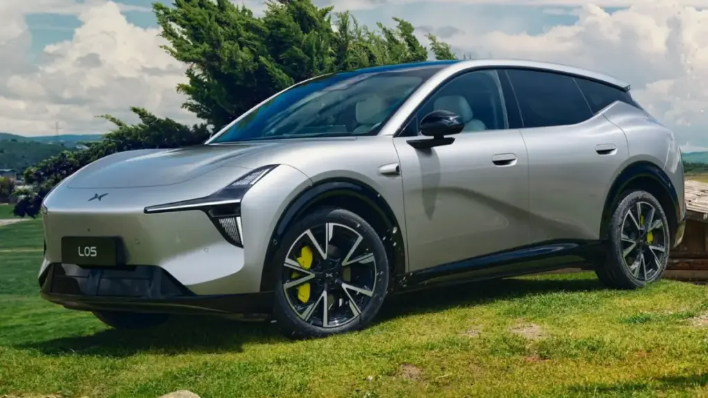 Гібридний кросовер Xpeng Mona L05 EREV проїхав майже 1200 км без підзарядки