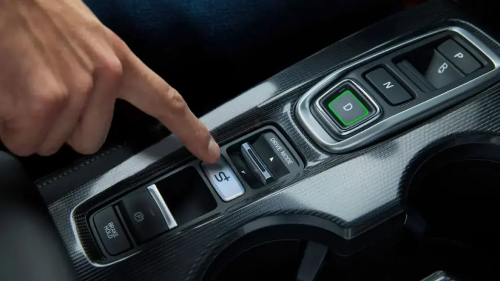 Honda Civic отримав технологію імітації перемикання передач S+ Shift