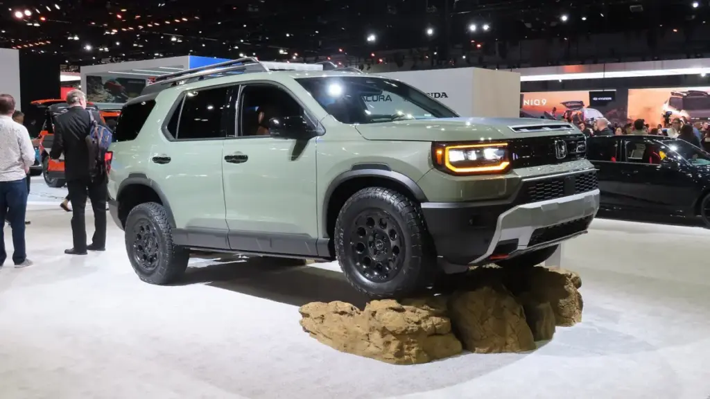 Honda представила додаток HTX для оновлення відео з позашляховиків