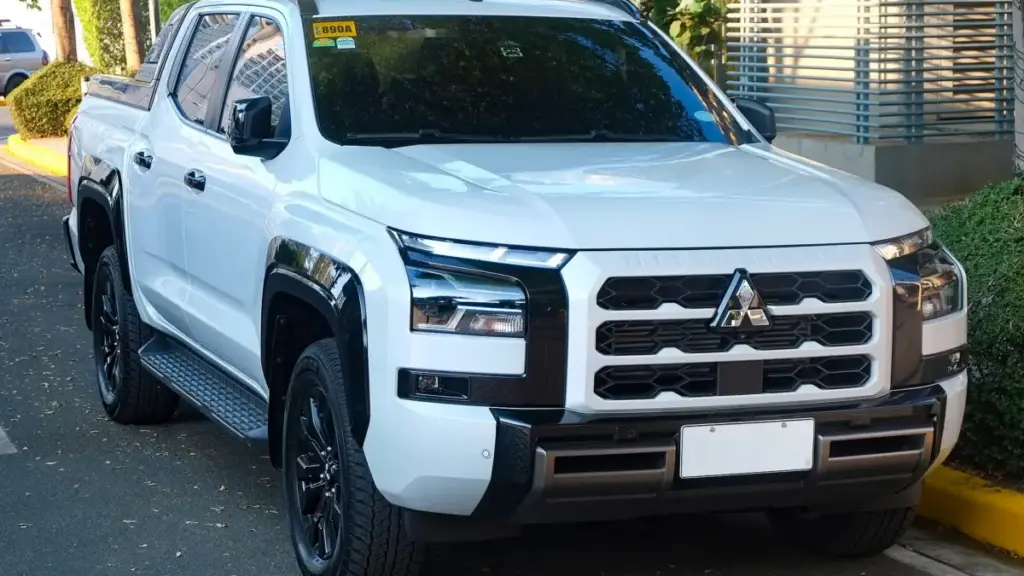 Honda випустить пікап на базі Mitsubishi Triton: деталі співпраці