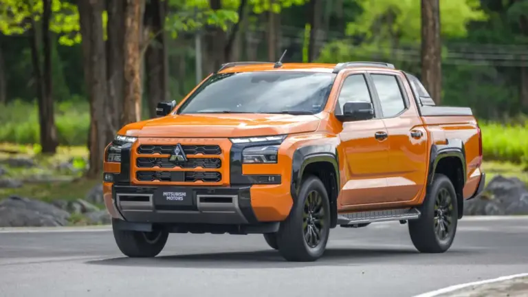 Honda випустить пікап на базі Mitsubishi Triton: деталі співпраці