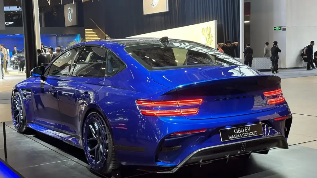 Hyundai відкликає 94 тисячі седанів Genesis через загрозу пожежі