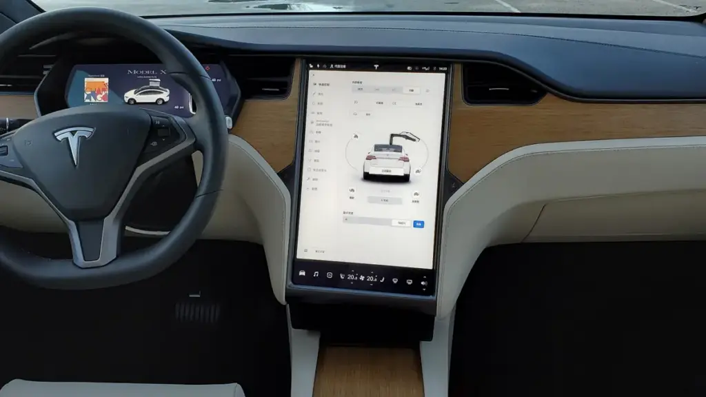 Ілон Маск хоче об’єднати Tesla та SpaceX у мегакорпорацію