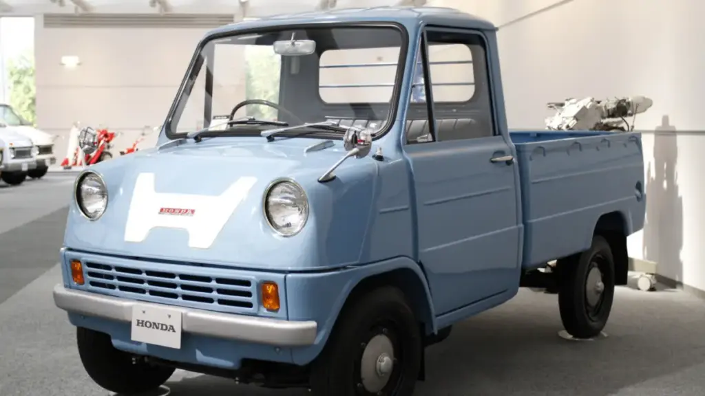 Історія Honda T360: перший пікап марки з мікроскопічним мотором