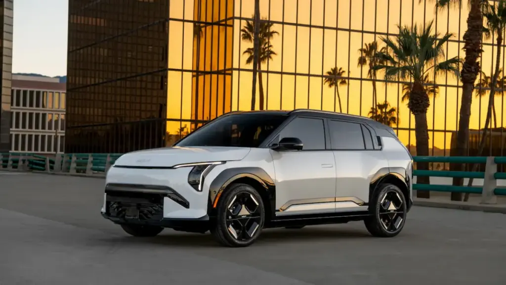 Kia оголосила ціни на електромобілі EV6 та EV3 модельного року