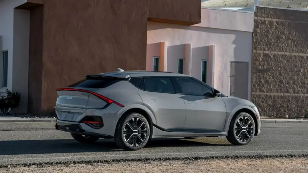 Kia оголосила ціни на електромобілі EV6 та EV3 модельного року