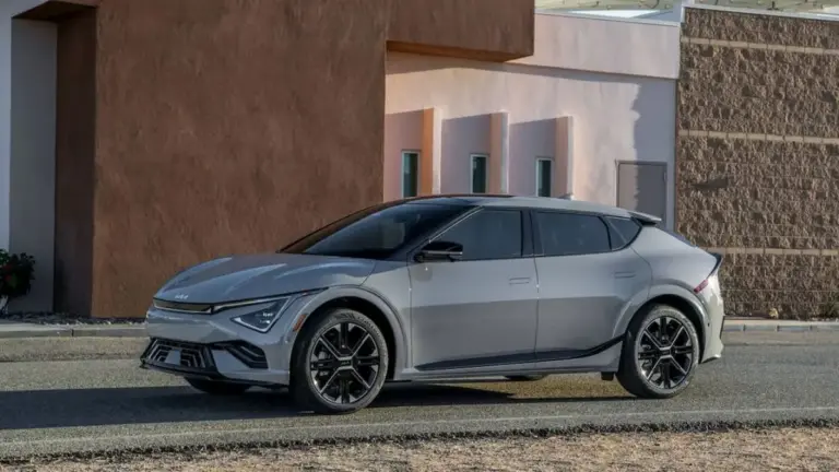 Kia оголосила ціни на електромобілі EV6 та EV3 модельного року