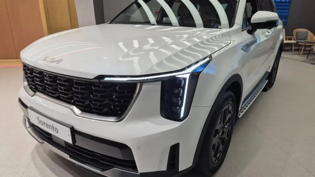 Kia оголосила ціни на кросовер Sorento HEV 2027 модельного року