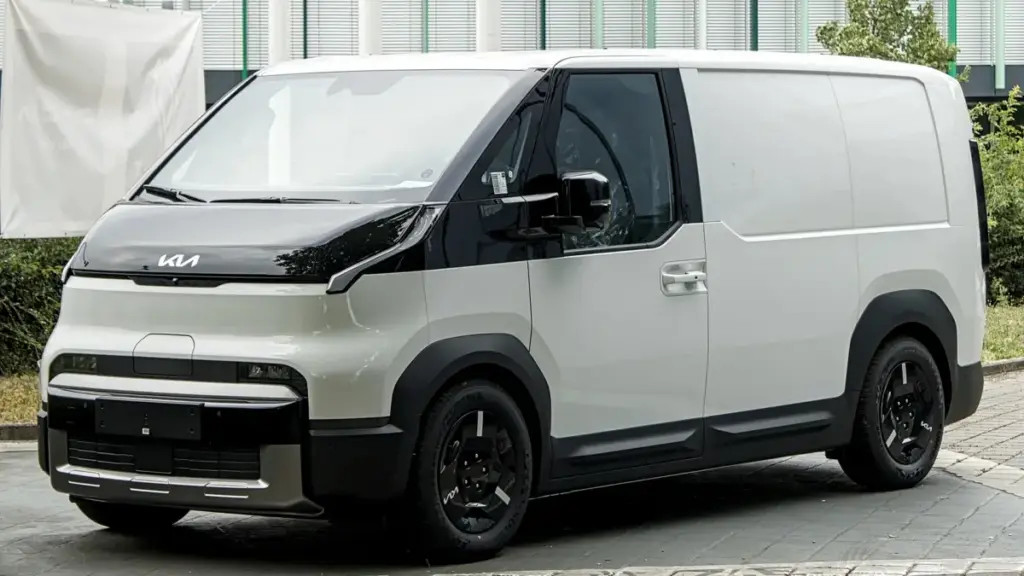 Kia запускає у Кореї каршеринг без водіїв за допомогою мінівена PV5