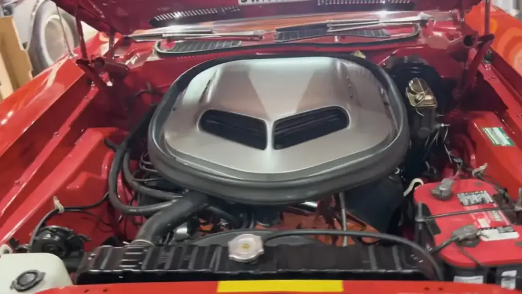 Колекціонер виставив на продаж культовий Plymouth Hemi Cuda 1970 року
