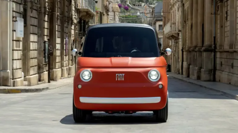 Компактний електромобіль Fiat Topolino увійшов до списку найкращих винахідень 2026 року за версією Time