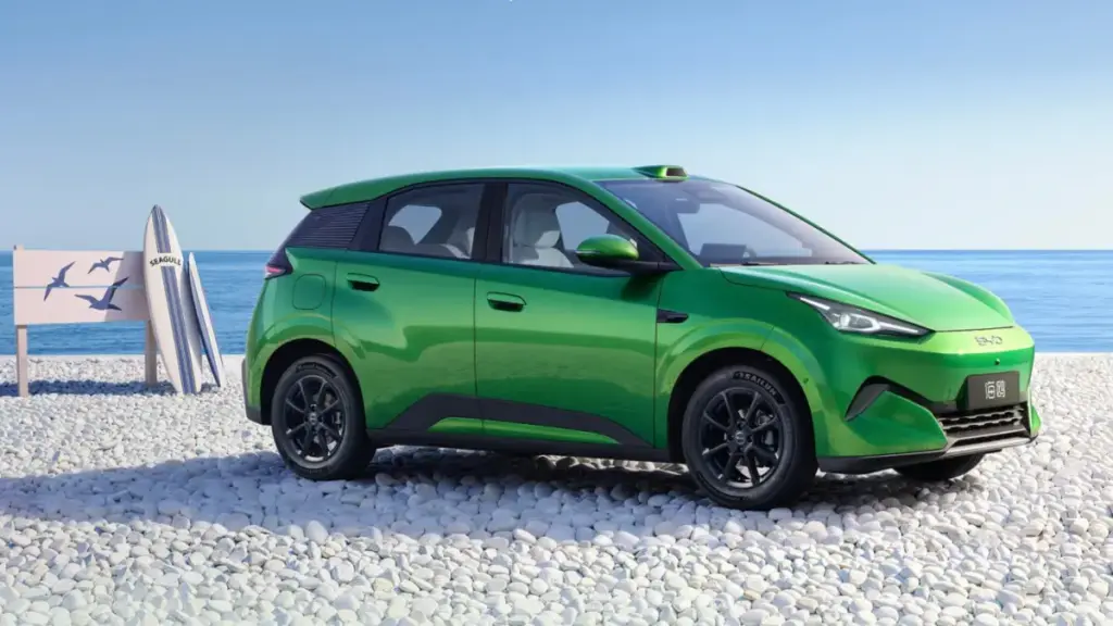Компанія BYD представила друге покоління електромобіля Seagull