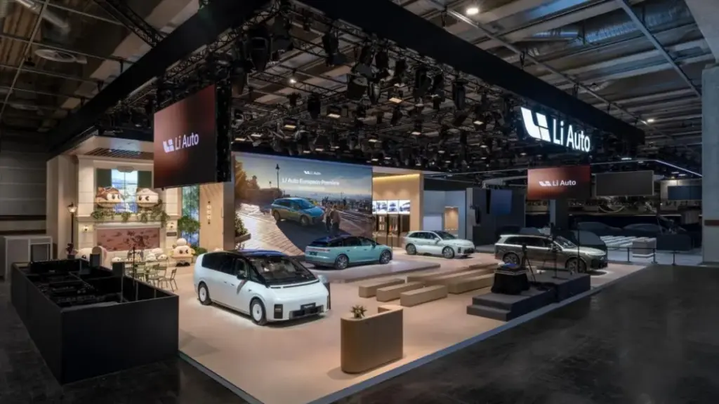 Китайський бренд Li Auto дебютує в Європі з кросовером Li 6