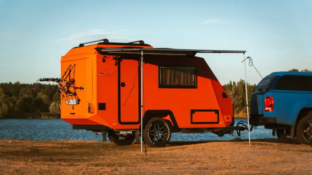LifeStyle Camper представила кемпер X-Rid для автономних подорожей