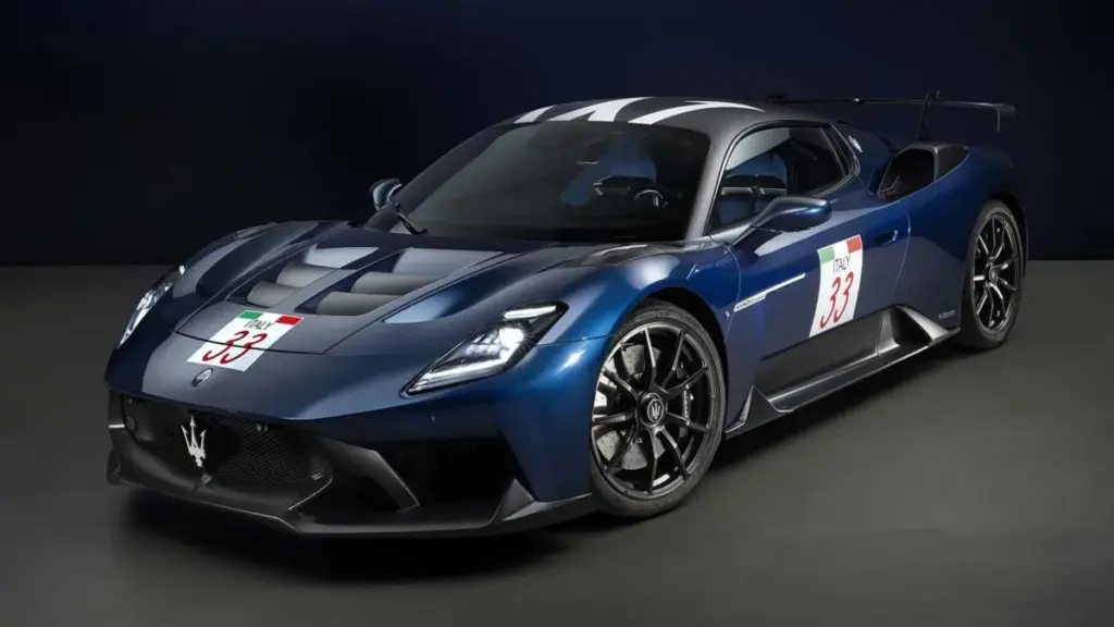 Maserati презентувала унікальний суперкар GT2 Stradale в стилі легендарного MC12