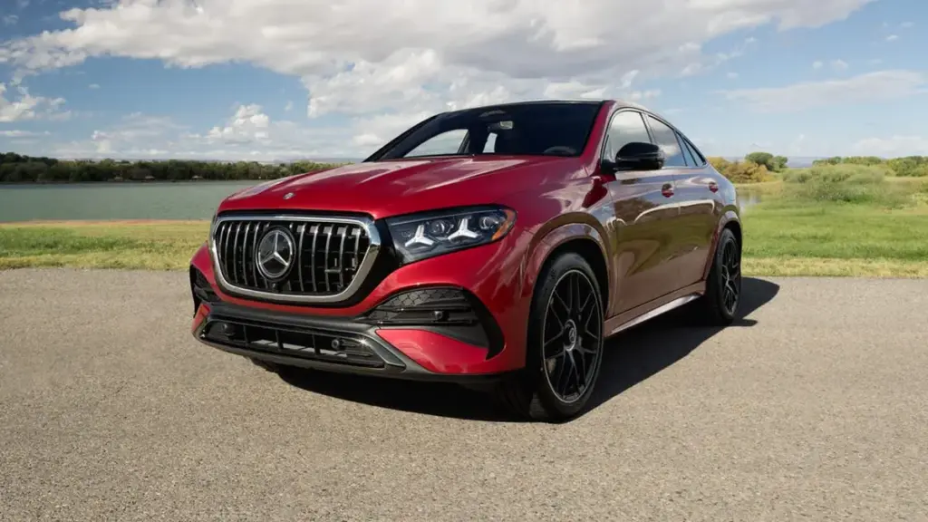 Mercedes-AMG представив гібридний кросовер GLE 53 потужністю 577 к.с.