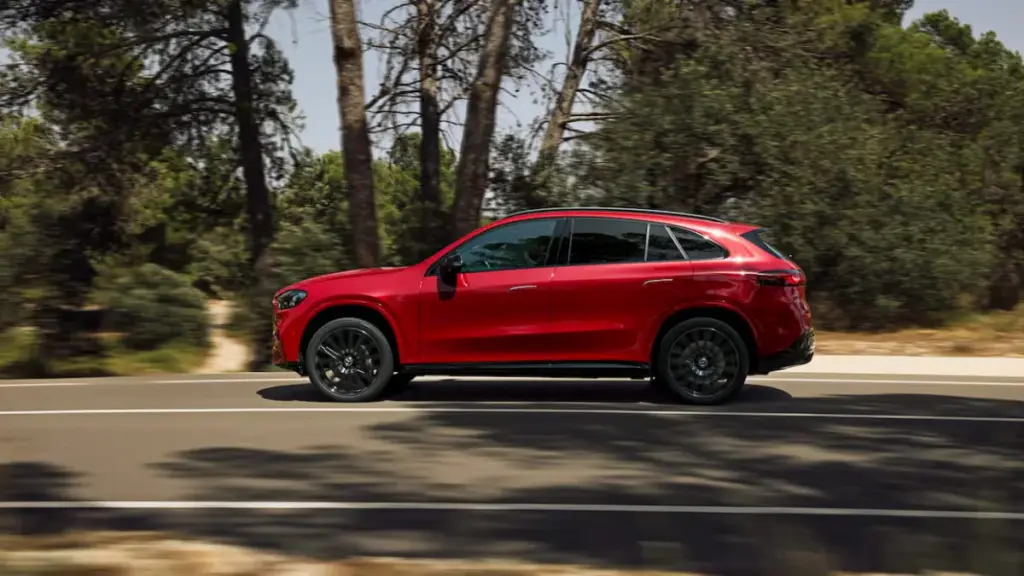 Mercedes-Benz GLC 400 EV перевершив офіційний запас ходу в реальному тесті