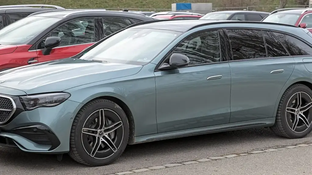 Mercedes-Benz не бачить сенсу у створенні автомобілів зі збільшеним запасом ходу
