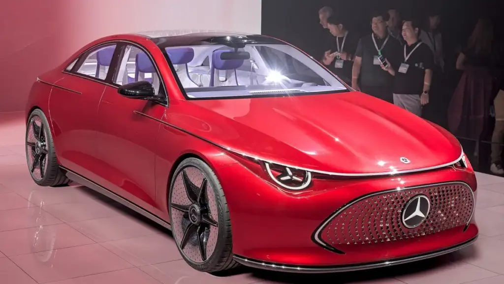 Mercedes-Benz зафіксував рекордний попит на електромобілі CLA та GLC