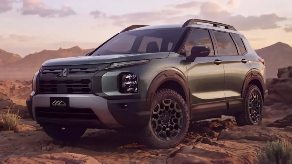 Mitsubishi готує позашляхову версію кросовера Outlander Diamond Trail