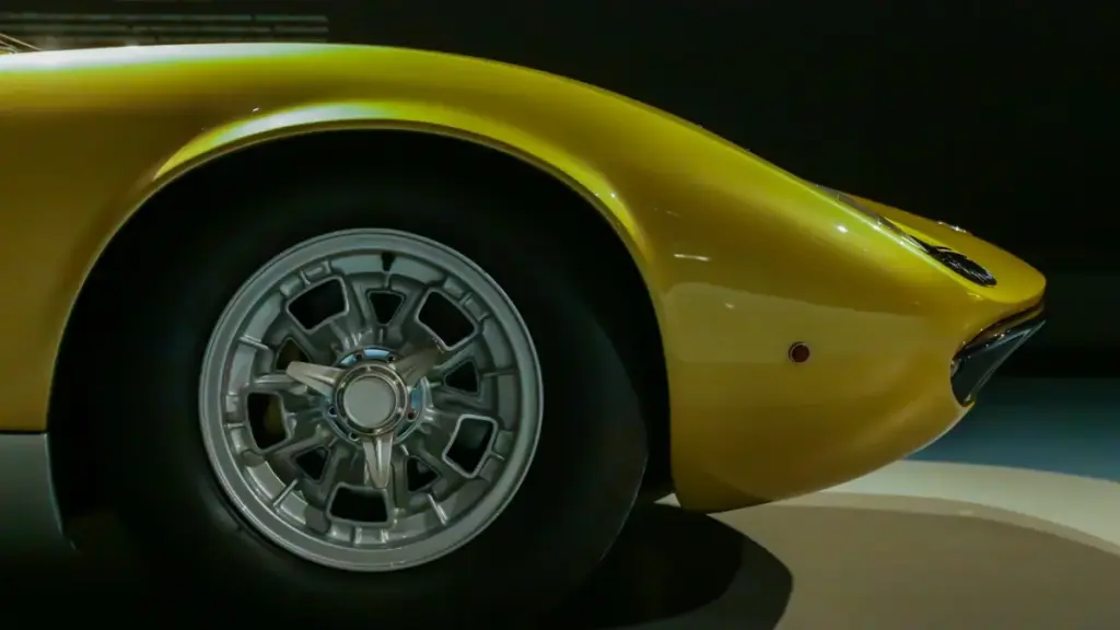 Montegrappa та Lamborghini випустили лімітовану серію ручок Miura