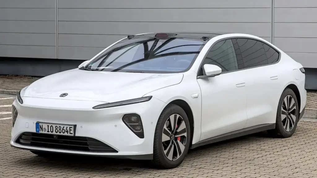 NIO вперше випередила німецьке «люксове тріо» за продажами в Китаї