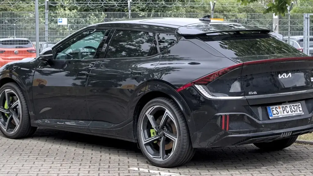 Оголошено ціни та характеристики електричного кросовера Kia EV6 2027 модельного року в США